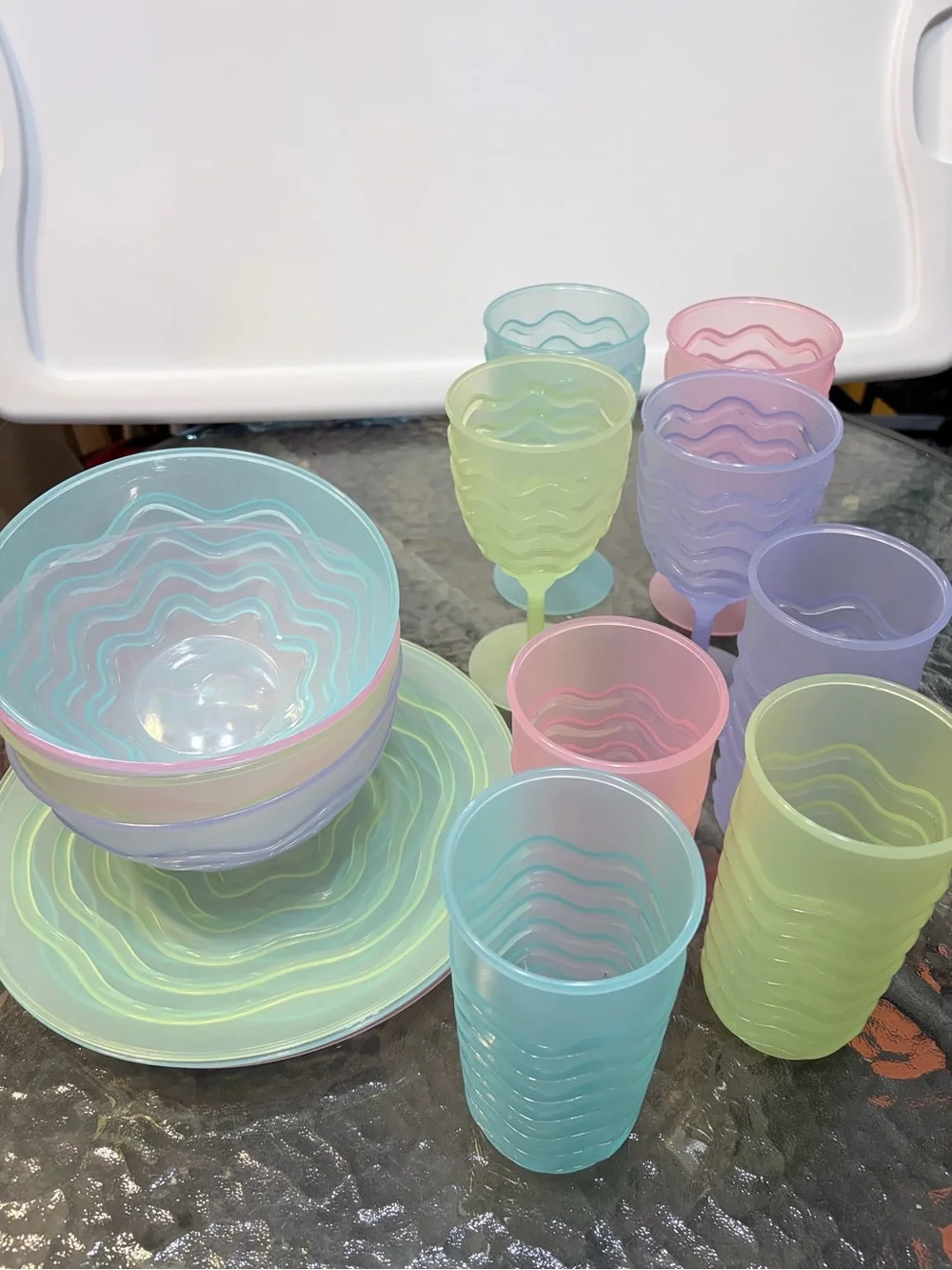Pastel Wave Plastic Drinkware & Dinnerware Set - Assorted Colors